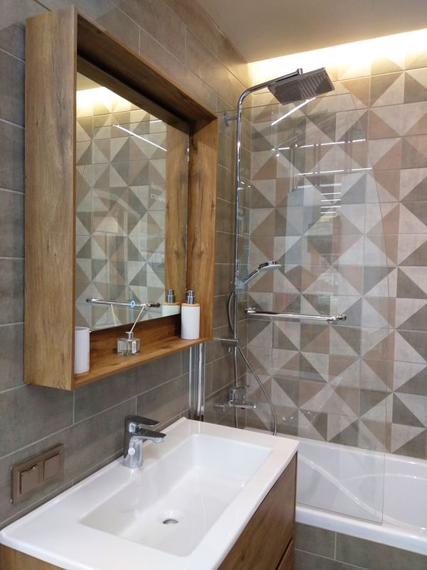 Bathroom with Statement Tile Design